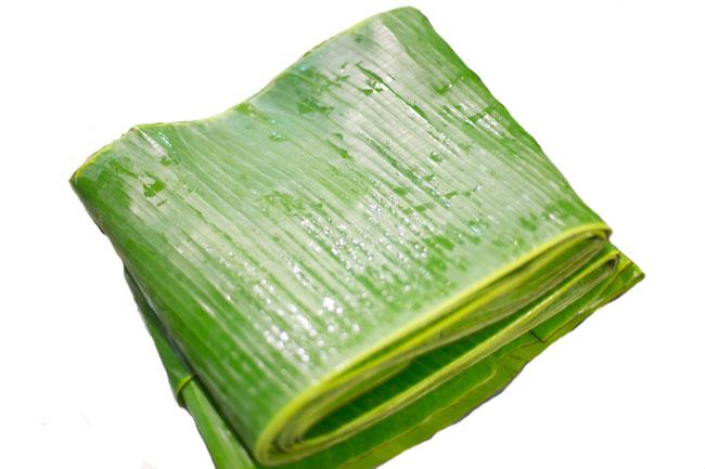 BANANA LEAVES